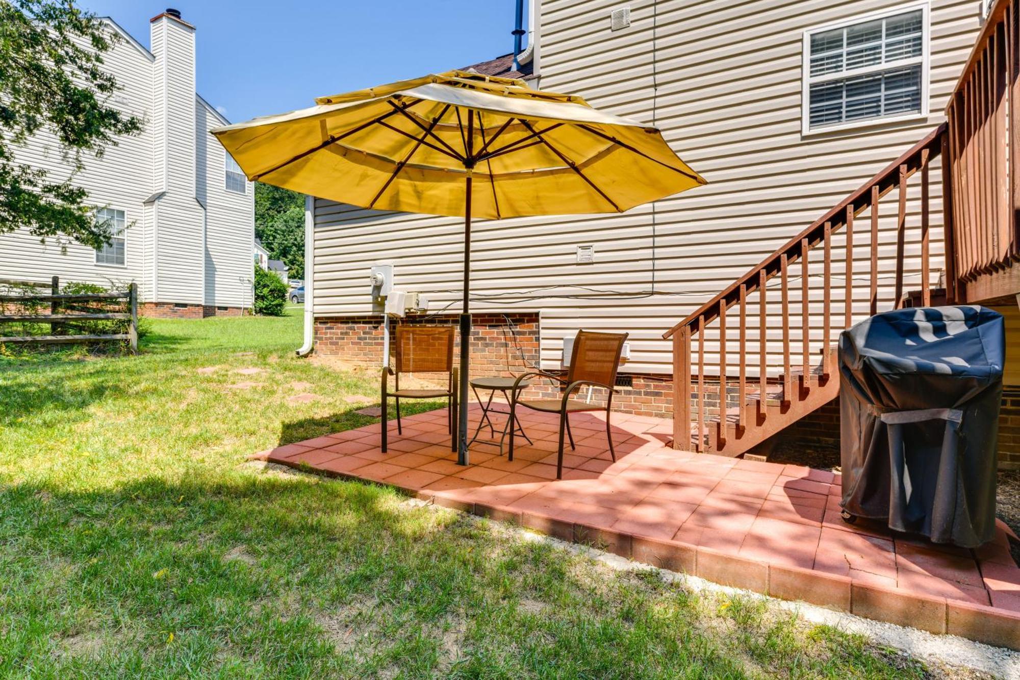Cozy Urban Retreat With Grill, Near Uncc Villa Charlotte Kültér fotó